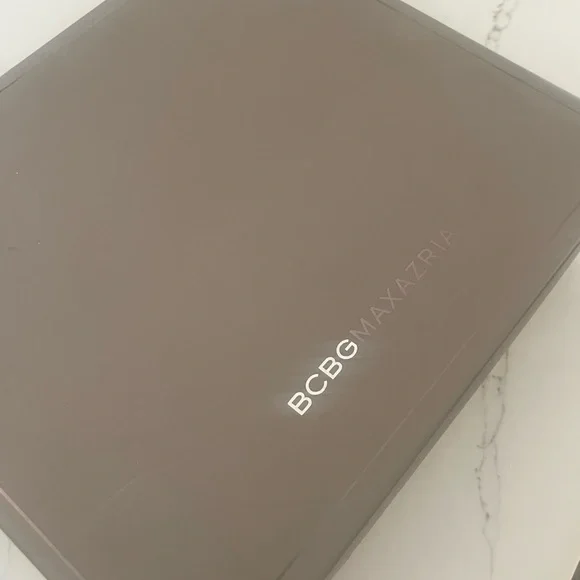 BCBGMAXAZRIA MA-PING Black Matte Satin pumps - Picture 7 of 7